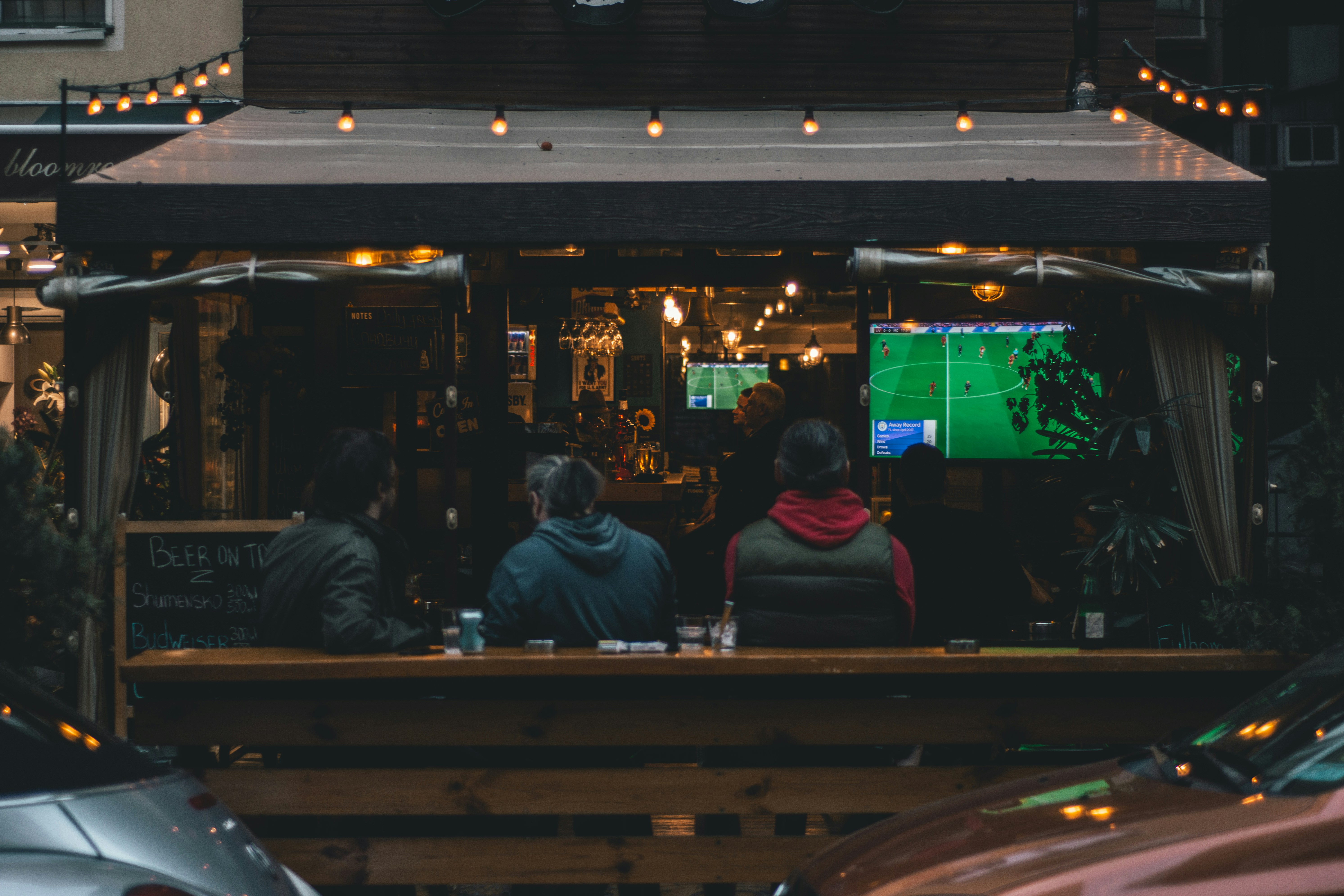 Where to stay and eat near World Cup venues